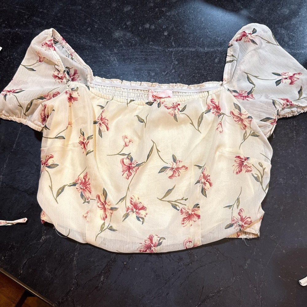 Showpo women’s floral top